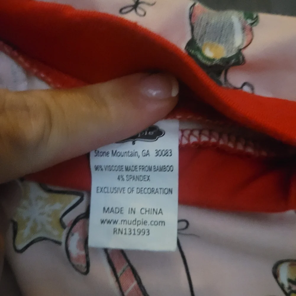 💥3/$24 Mud Pie 2 Piece Pink‎ and Red Christmas Pajamas